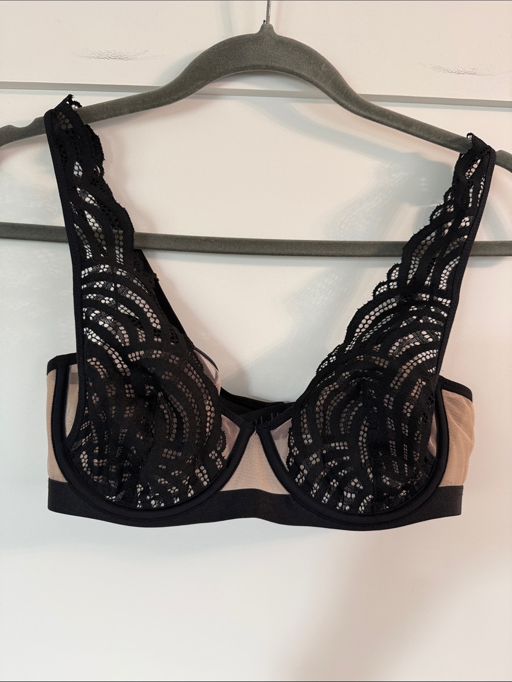 ThirdLove Black Lace Underwire Bra with Nude Lining